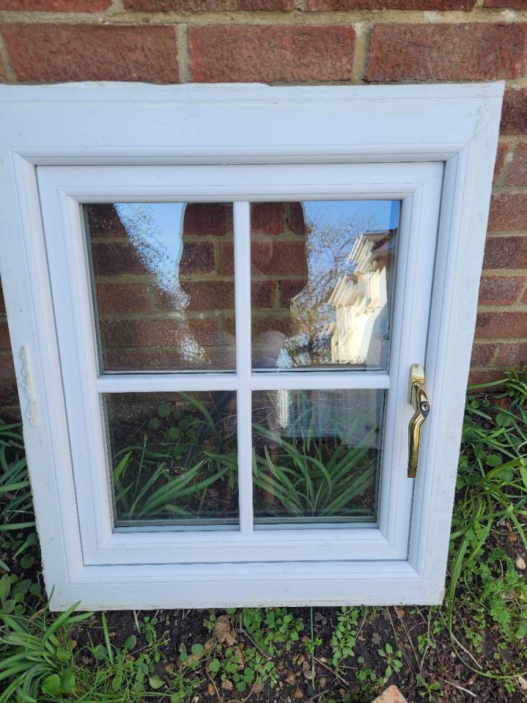 Double glazed window 