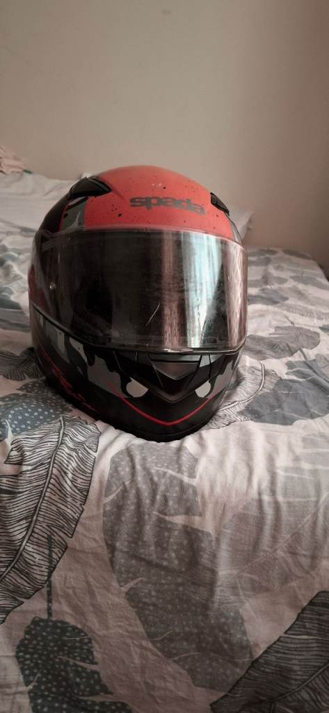 Helmet L size