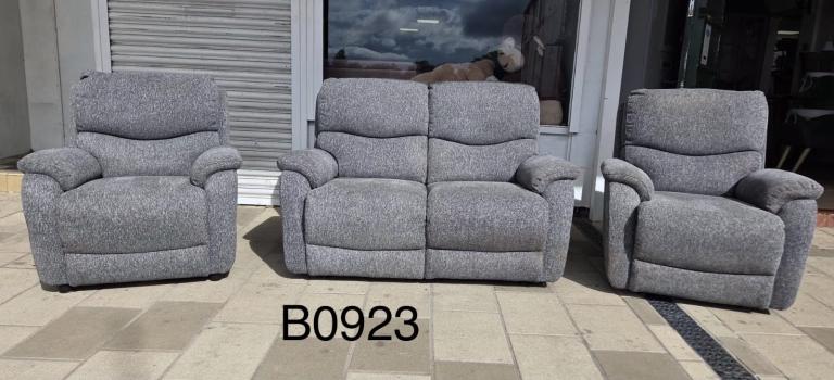 SCS Grey Fleck Power Recliner Sofa & Armchair & also a standard Armchair £395 Free Local Delivery 