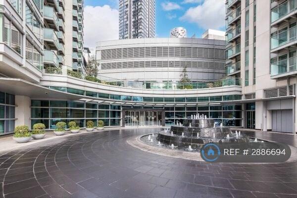 Studio flat in Pan Peninsula, London, E14 (#2886694)