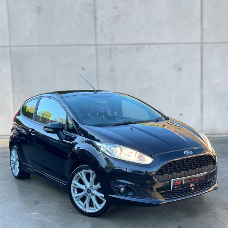 2015 Ford Fiesta 1.0T EcoBoost Zetec S Euro 6 (s/s) 3dr HATCHBACK Petrol Manual