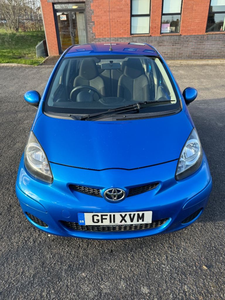 2011 Toyota Aygo Blue VVT-I Hatchback 998cc petrol engine