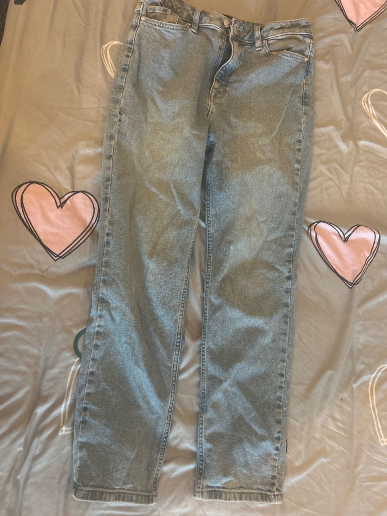 Light Blue Denim Jeans – Good Condition