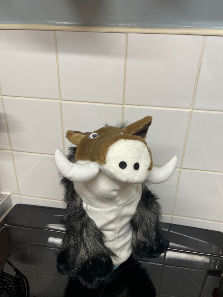 Daphne golf head cover