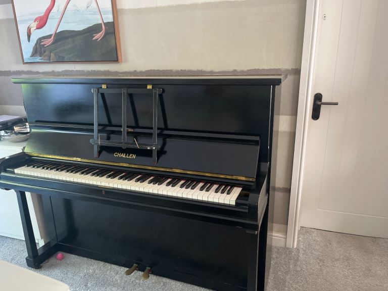 Lovely challen piano 