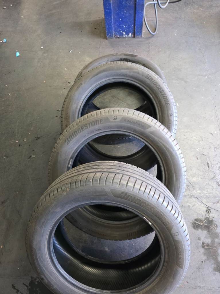 Bridgestone Turanza 6 235/55/R19 W