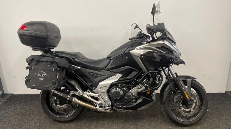 HONDA NC750X ** ONE OWNER - FULL HISTORY - 12 MONTH MOT **