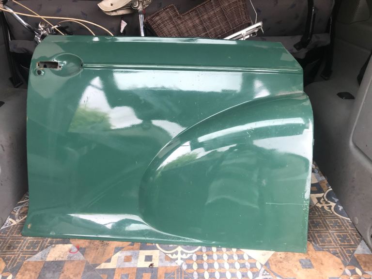 Morris minor drivers door (2dr)
