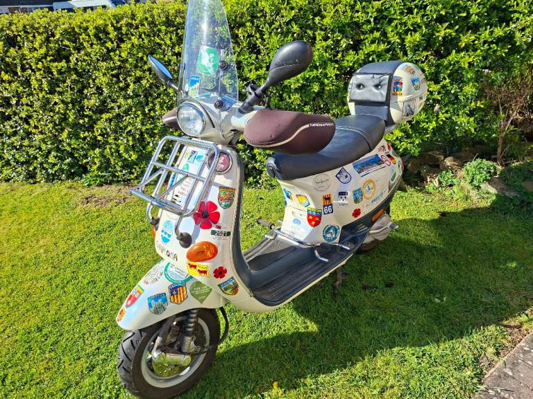 Piaggio, VESPA, 2004, 49 (cc)