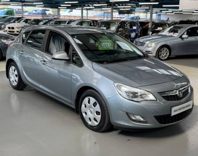 2010 Vauxhall Astra 1.6i 16V Exclusiv 5dr Auto HATCHBACK PETROL Automatic