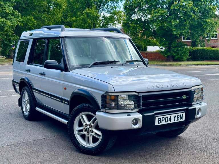 2004 Land Rover Discovery 2.5 TD5 ES Premium Station Wagon 5dr Diesel Automatic (7 Seats) (284 g/...