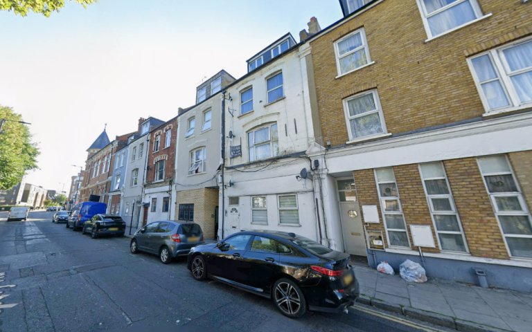 BENEFITS ACCEPTED - Studio Flat Available in Stoke Newington Hackney N16