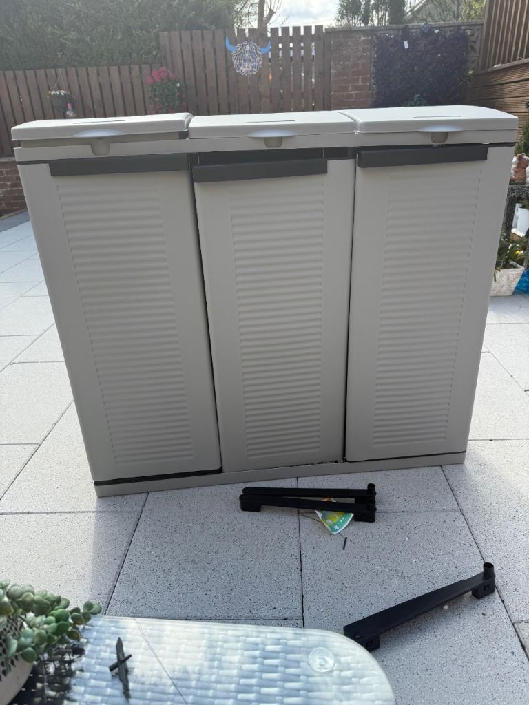 Bin storage 