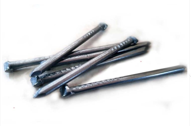 OVAL Nails Various Sizes - from 50p a bag. See below for sizes