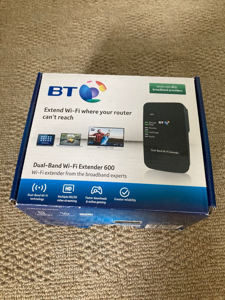 Dual band WiFi extender 600