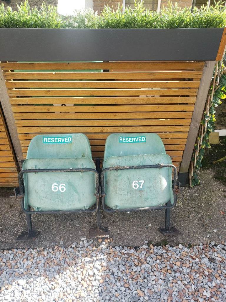 Hibs old West stand pair of Green RESERVED Stadium Seats - Fair Condition