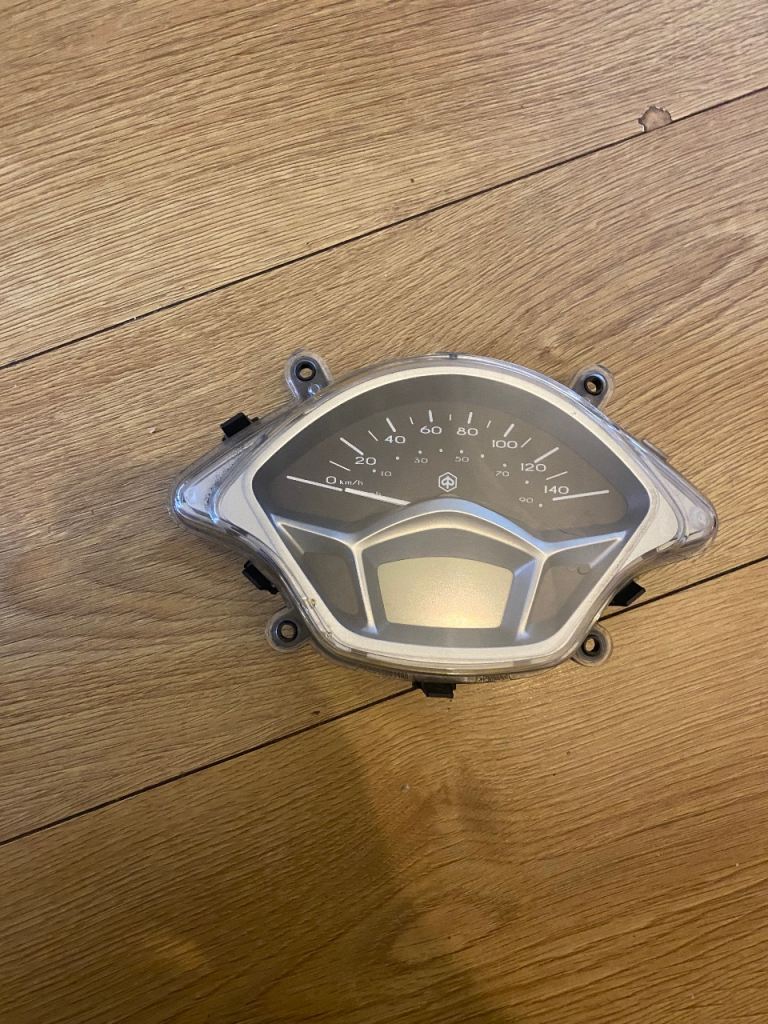 Piaggio liberty 2021 instrument cluster speedo clock