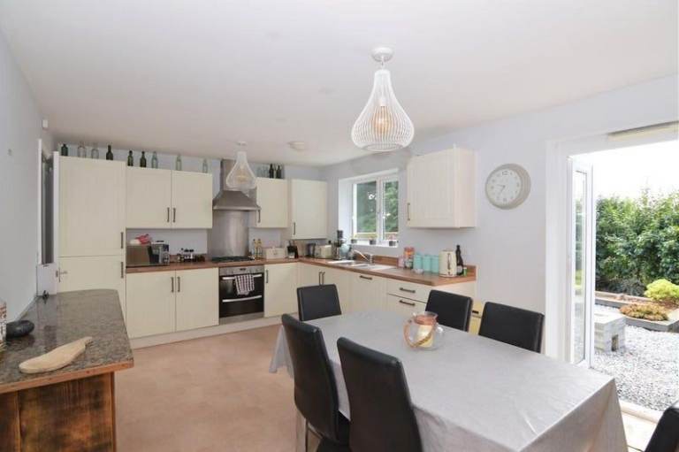 Furnished double room in Mabe Burnthouse - £650 pcm, bills included