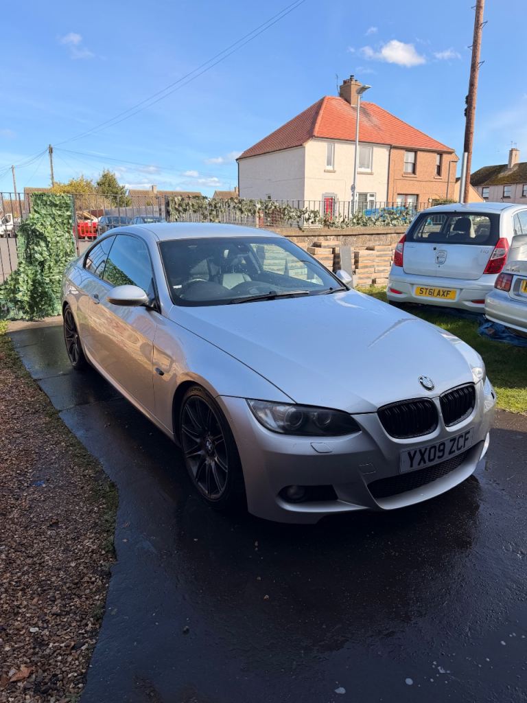 2009 BMW 330i 3.0 m sport coupe