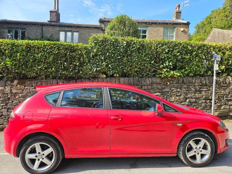 SEAT LEON 1.6 S EMOCION CR TDI MK2 1P CAYC BREAKING SPARES REPAIRS PARTS DOOR BONNET BUMPER LIGHTS