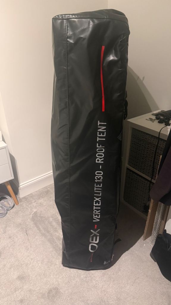Brand New Never opened OEX Roof Tent & Anex