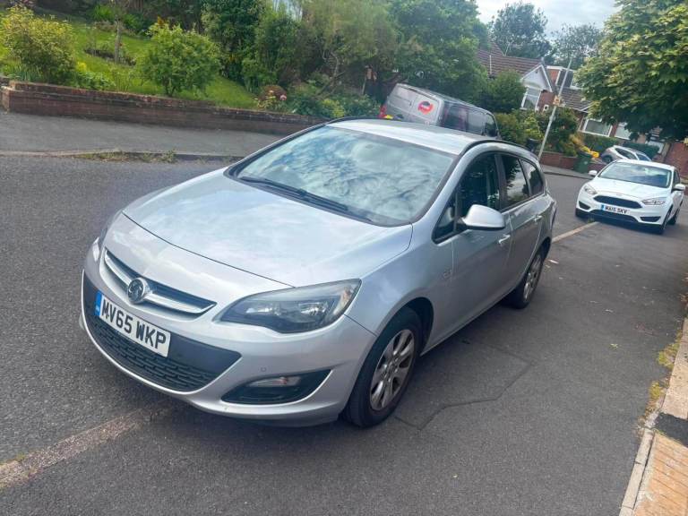Vauxhall, ASTRA, Estate, 2015, Manual, 1598 (cc), 5 doors