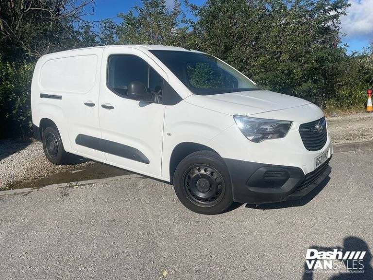 2021 Vauxhall Combo 2300 1.5 Turbo D 100ps H1 Dynamic Van PANEL VAN DIESEL Manual