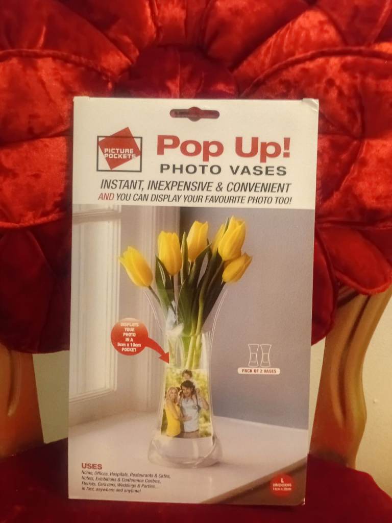 BRAND NEW POP UP X2 VASES £2
