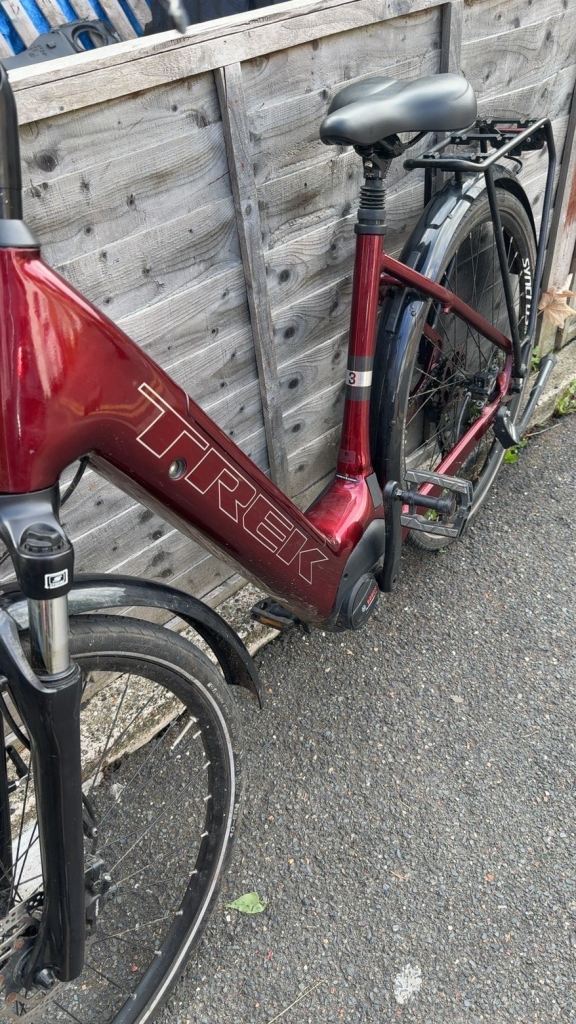 Trek Electric City Bike in Striking Red - Good Condition