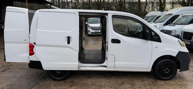 2014 Nissan NV200 1.5 dCi Acenta Van CAR DERIVED VAN DIESEL Manual