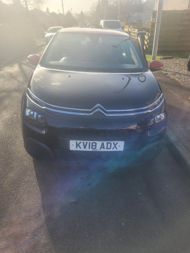 Citreon c3 - 1.2 - black in colour , 1 years mot 
