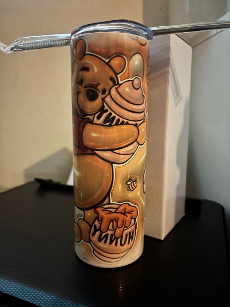 Winnie the Pooh 20oz tumbler 