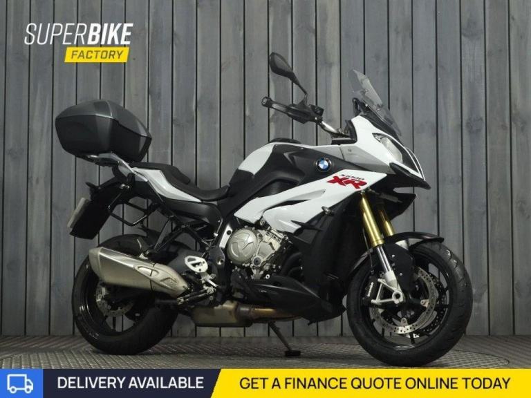 2016 16 BMW S 1000 XR