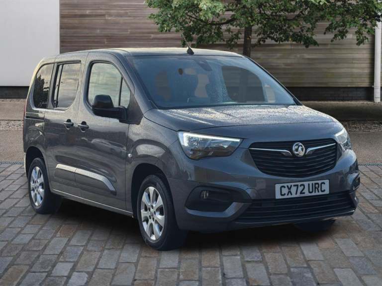 2022 Vauxhall Combo Life Se Turbo D S/S MPV Diesel Manual