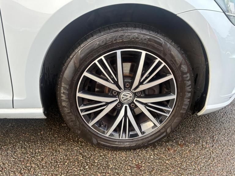 2018 Volkswagen Golf 1.6 TDI SE 5dr [Nav] ESTATE DIESEL Manual
