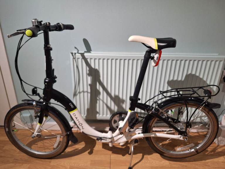 Dahon Ciao Unisex Folding 20" Wheel Bike with Rack + Mudguards + Carry Bag 