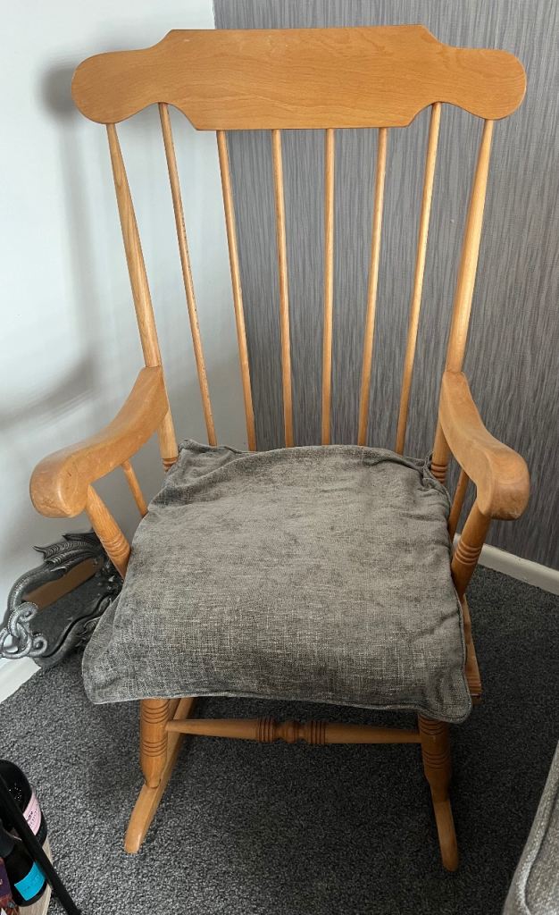 Wooden Rocking Chair – Good Condition