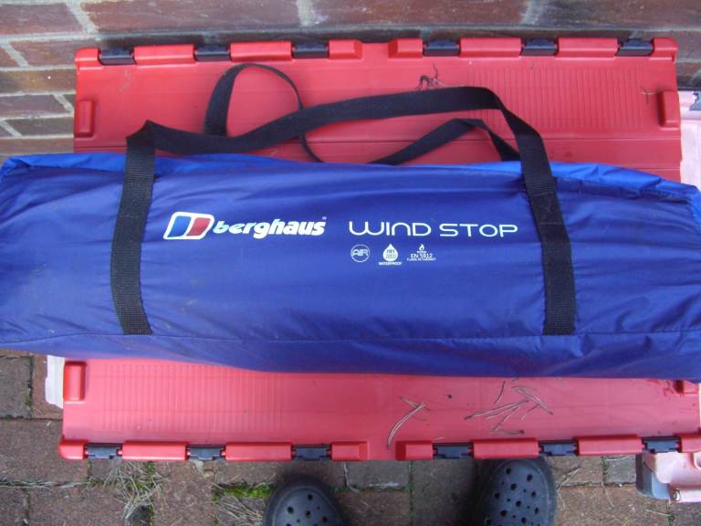 Berghaus wind stop
