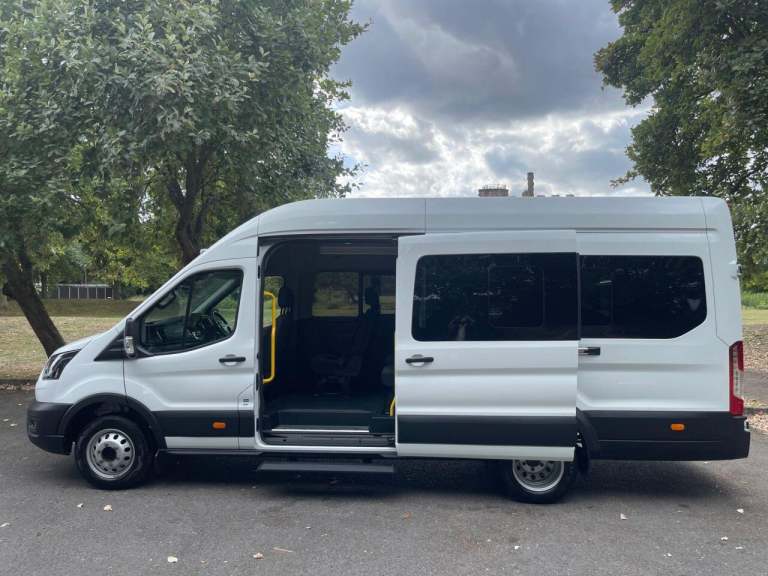 2024 Ford Transit 2.0 460 EcoBlue Trend Minibus Double Cab 5dr Diesel Manual RWD L4 H3 Euro 6 MIN...