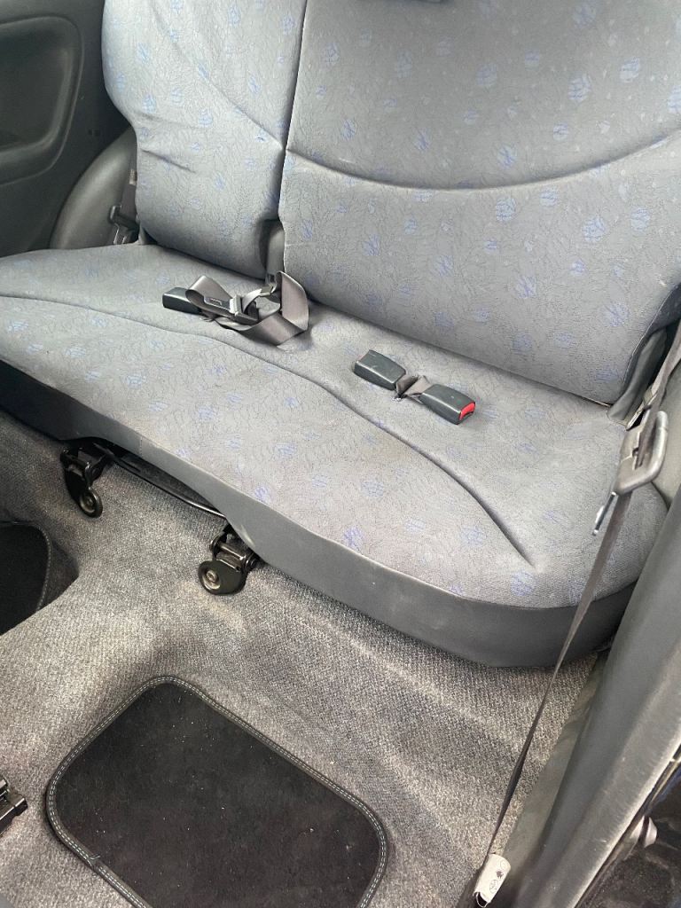 Low mileage Toyota, YARIS, Hatchback, 2002, Manual, 998 (cc), 3 doors