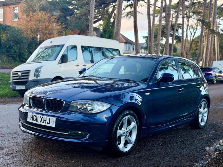 BMW 1 SERIES 2.0 118d SE Euro 5 (s/s) 5dr 2011