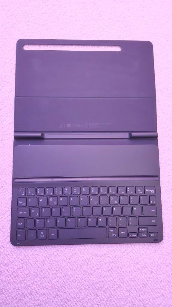 image for UNDER OFFER... Samsung Tab S7 / S8 Keyboard Folio Case