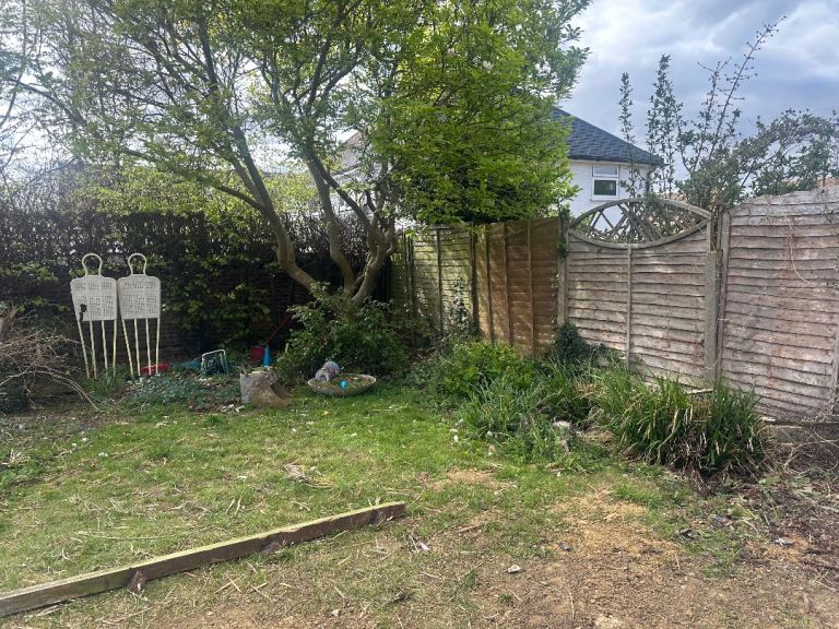 Volunteer landscaping project - dartford 