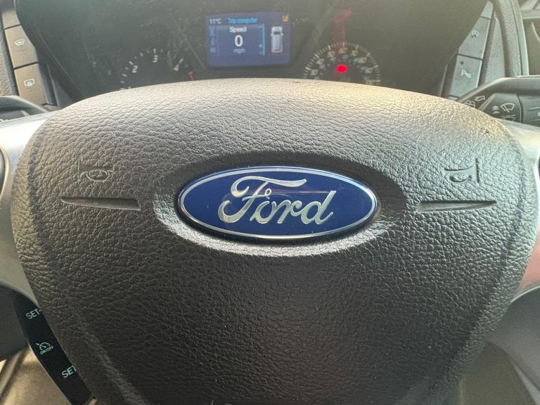 2017 Ford Transit 2.2 TDCi 125ps H2 15 Seater Trend NA DIESEL Manual