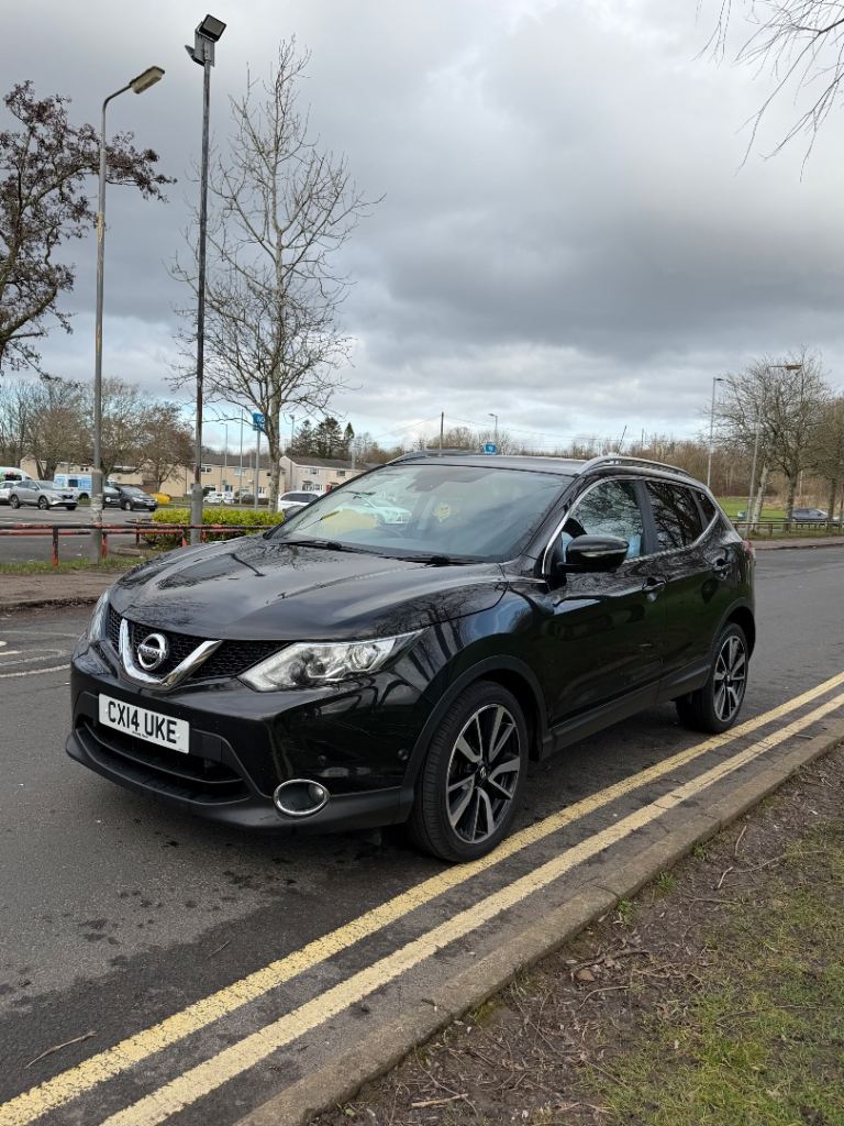 Nissan, QASHQAI, Hatchback, 2014, Manual, 1461 (cc), 5 doors