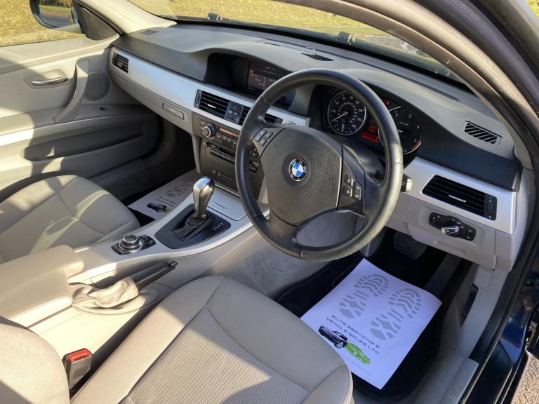 BMW 3 SERIES 2.0 320d SE Saloon 2009