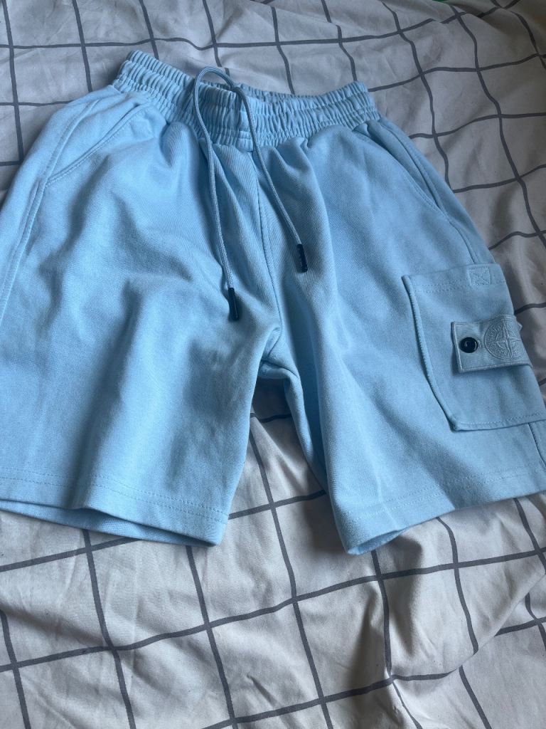 Light Blue Cargo Shorts – As Good As New