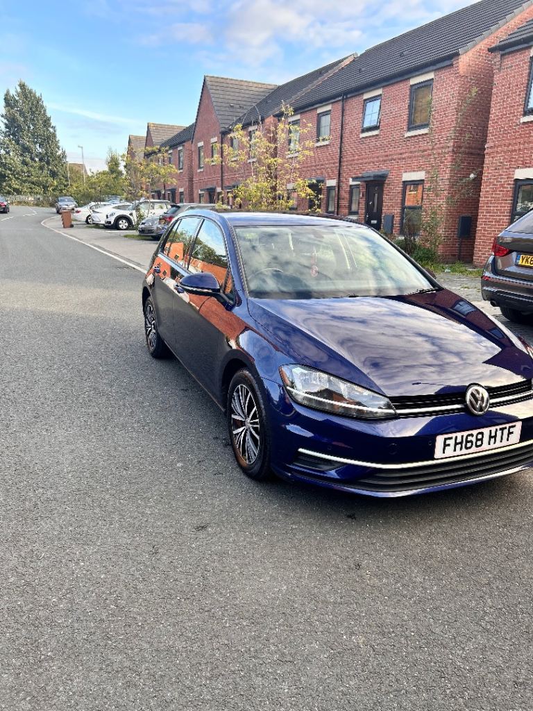 Volkswagen, GOLF, Hatchback, 2019, Semi-Auto, 1598 (cc), 5 doors