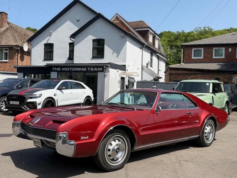 OLDSMOBILE TORONADO 7.0 V8 AUTOMATIC COUPE - LHD LEFT HAND DRIVE