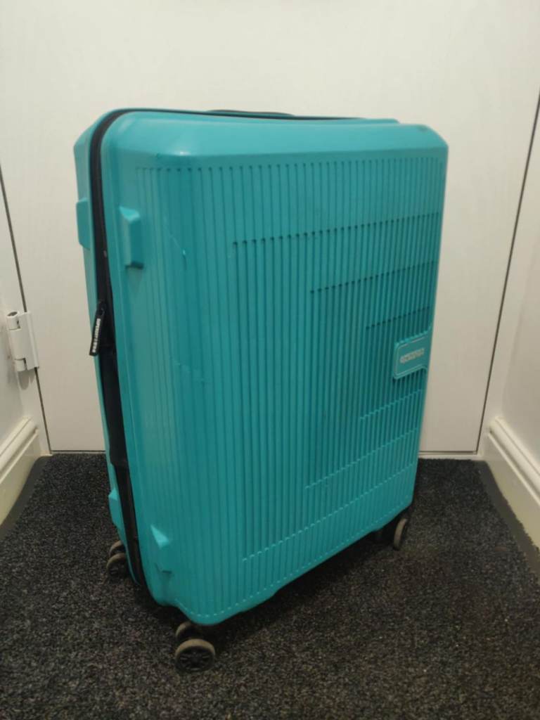 American Tourister Aerostep Spinner Suitcase